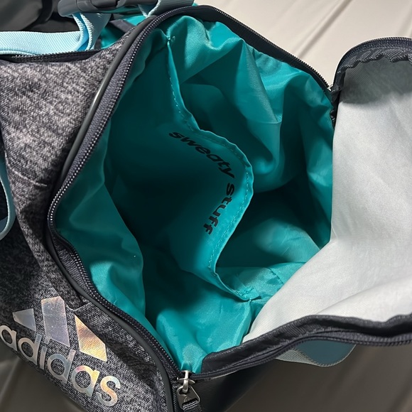 SOLD Adidas Gym Bag - Picture 2 of 7
